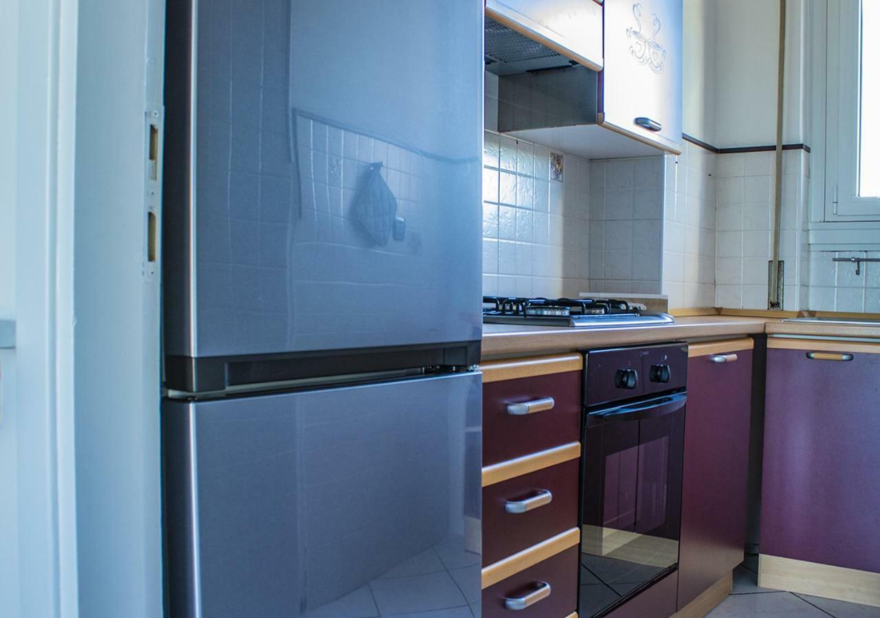 Apartamento Il Girasole Castelletto sopra Ticino Exterior foto